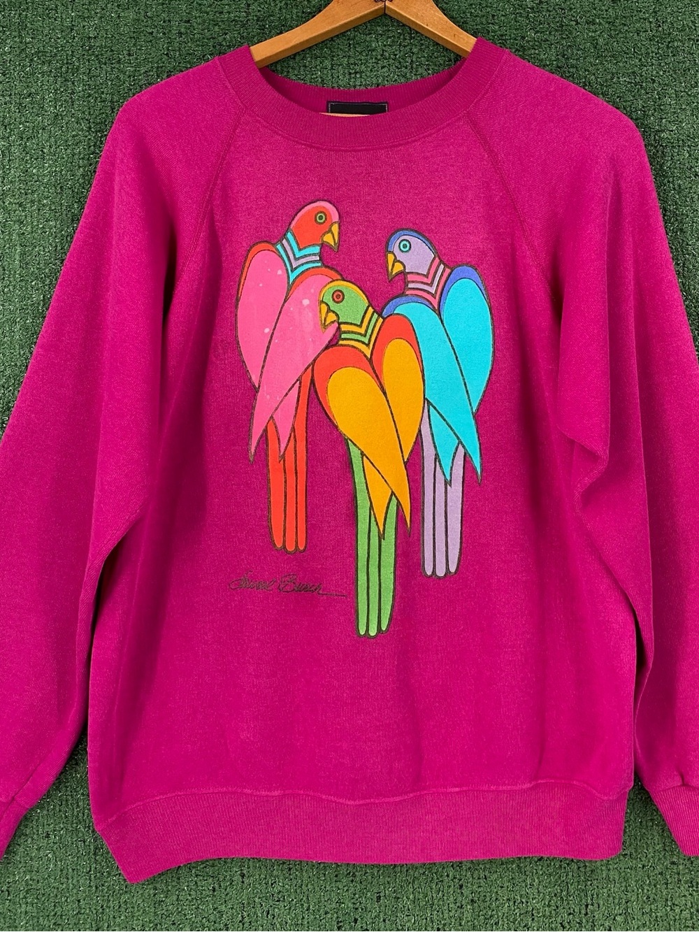 VTG 80s Laurel Burch Colorful Parrots Artwork Magenta Sweatshirt Medium USA Made